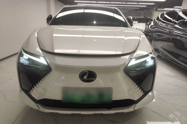 Used Lexus RZ 2023 450e All-Wheel-Drive Long-Range Version Front