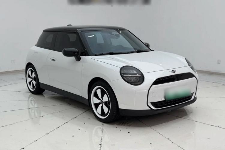 Used MINI Electric COOPER 2024 456km COOPER E Classic Edition