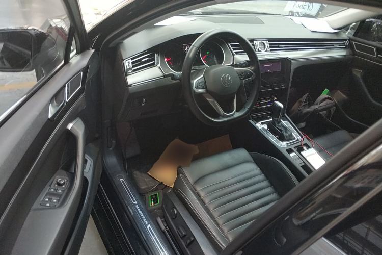 Used Volkswagen Magotan 2020 330TSI DSG Leading Model
