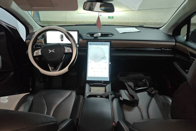 Used XPeng P5 2024 500 Plus Edition Center Console