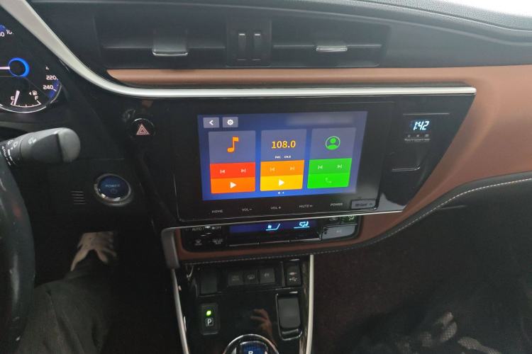 Used Toyota Corolla Hybrid E+ 2019 1.8L E-CVT Luxury Edition
