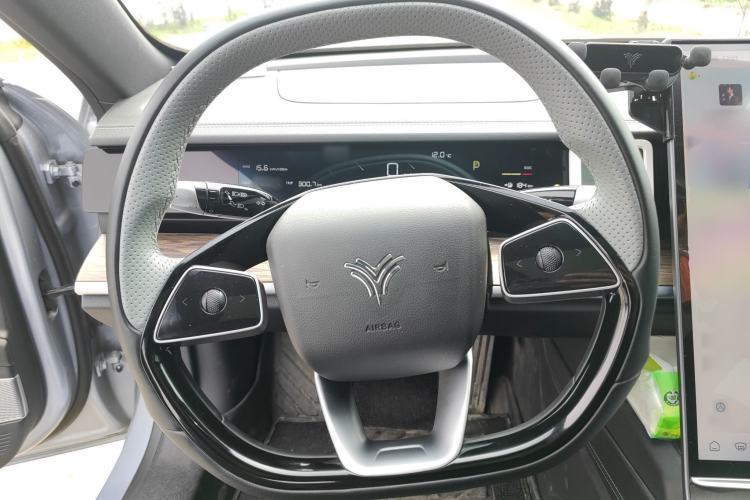 Used NETA S 2024 Pure Electric 520km Rear-Drive Lite Version Steering Wheel