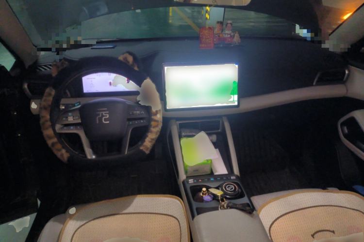 Used BYD Yuan UP 2025 Intelligent Driving Version 401 KM Dynamic Edition