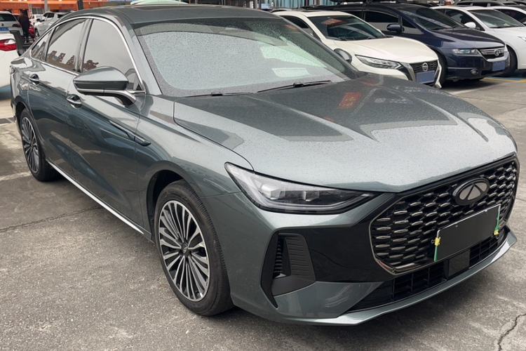 Used Chery Fengyun A8L 2025 1.5 TGDI 145 km Luxury Version
