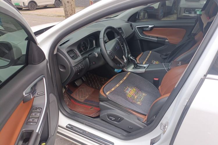 Used Volvo S60 2017 S60L T3 Smart Upgrade Edition
