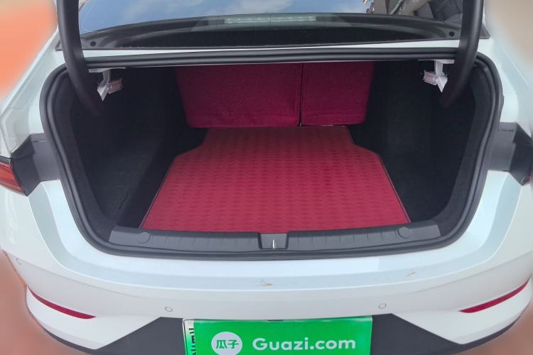 Used BYD Qin PLUS 2025 DM-i Smart Drive 55KM Leading Model
