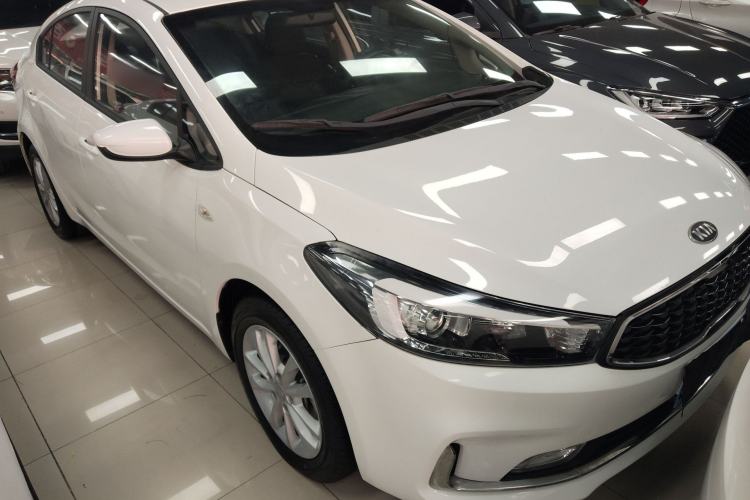 Used Kia K3 2016 1.6L Automatic with Sunroof
