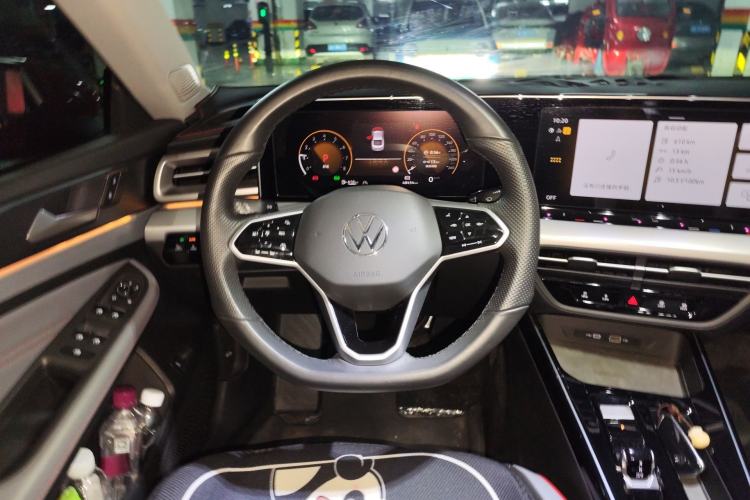 Used Volkswagen Lamando 2022 Lavida L 280TSI DSG Cool & Spicy Edition Steering Wheel