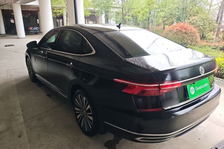 Used Volkswagen Passat 2019 330TSI Luxury Edition China VI Standard