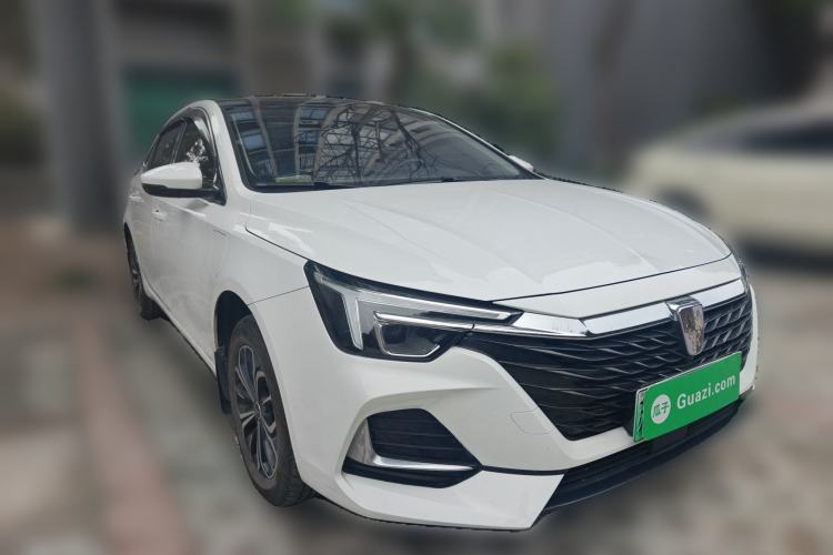 Used Roewe i6 MAX New Energy 2023 EV 420 Skyroof Special Edition Front Right 45 Deg