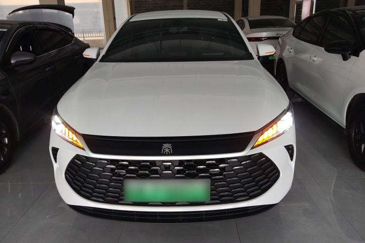 Used BYD Qin PLUS 2025 DM-i Smart Drive 55KM Leading Model
