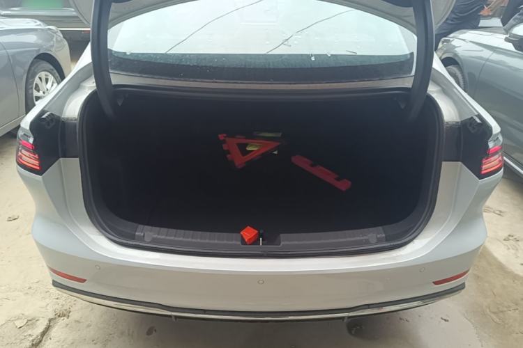 Used Geely Galaxy A7 2025 Model EM-i 150km Prestige Edition

