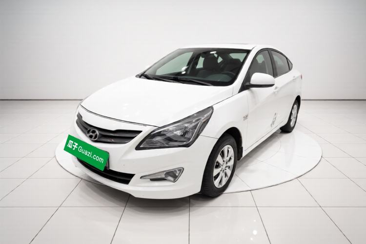 Used Hyundai Verna (older generation) 2014 1.4L Manual Smart GLS Trim