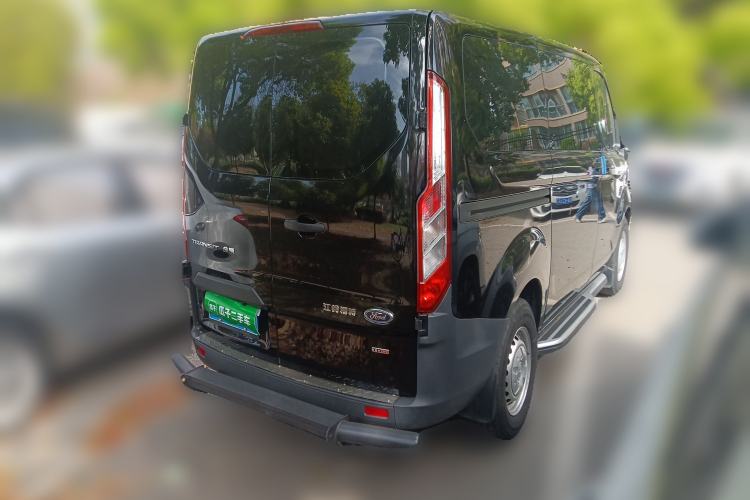 Used Ford Transit 2019 2.0T Diesel Multi-Purpose Commercial Vehicle Short Wheelbase Low Roof 6-Seater China VI Standard