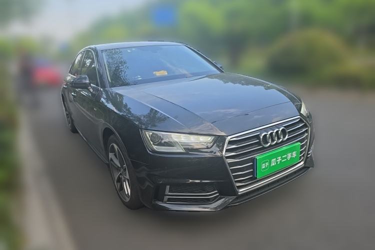 Used Audi A4L 2019 40 TFSI Fashion Edition China VI Emission Standard
