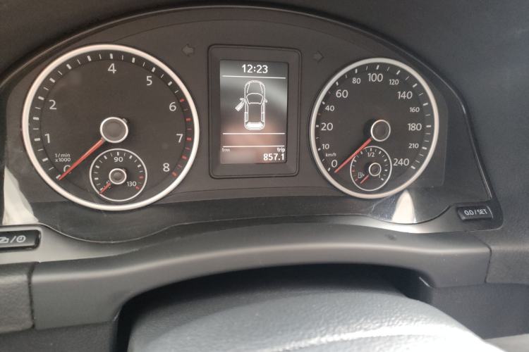 Used Volkswagen Tiguan L 2016 280TSI Automatic Two-Wheel-Drive Silk Road Style Edition