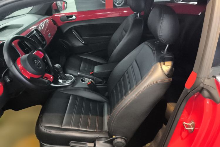 Used Volkswagen Beetle 2017 180TSI Yile Edition Left Front Seat