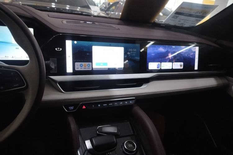 Used Geely Auto Monjaro L 2024 2.0TD High-Power Automatic Two-Wheel Drive Yunqi Version