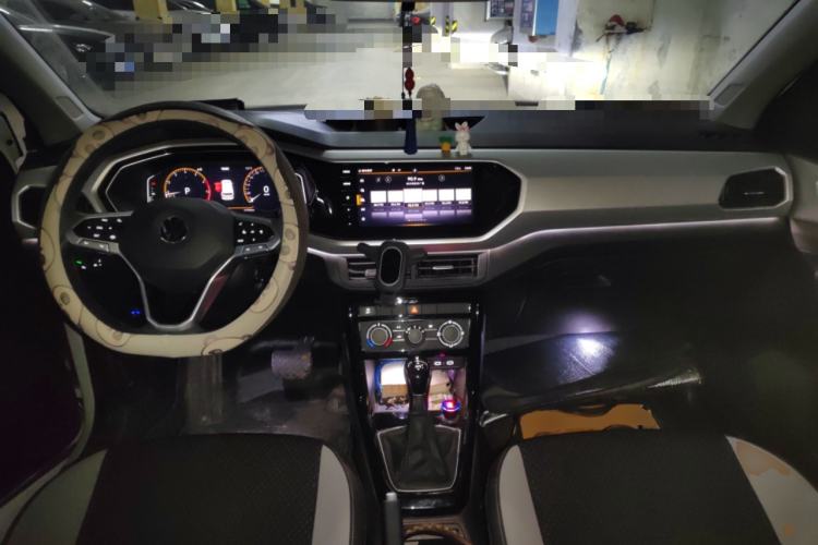 Used Volkswagen Tacqua 2020 1.5L Automatic Yue