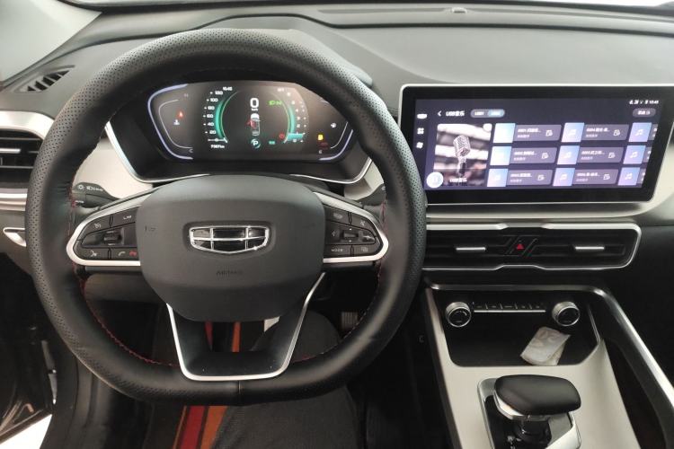 Used Geely Auto Coolray 2023 1.5T DCT Diamond Edition