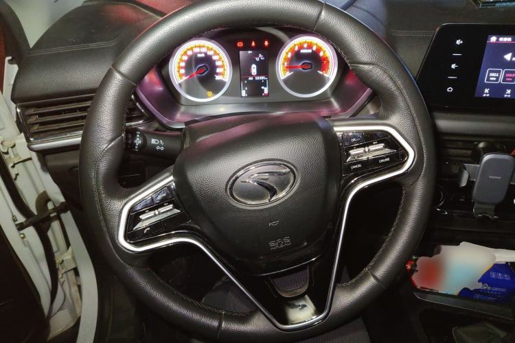 Used Soueast DX5 2019 1.5T Manual Luxury Model
