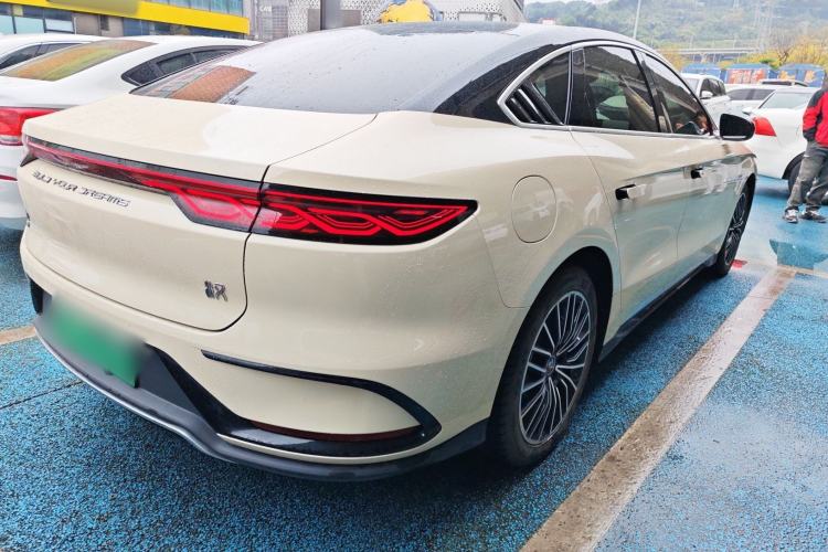 Used BYD Han 2022 DM-i 121KM Luxury Model
