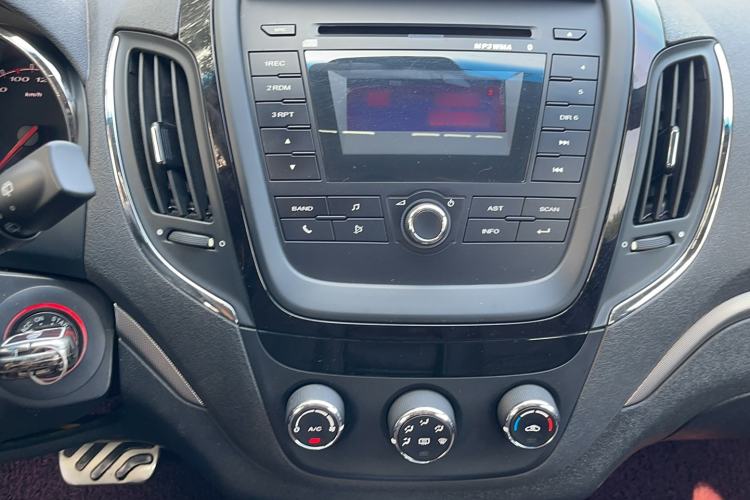 Used MG 5 2014 1.5T Automatic Luxury Model
