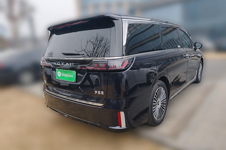 Used VOYAH Dream 2025 PHEV Four-Wheel-Drive Flagship Version – Qiankun Edition Rear Right 45 Deg