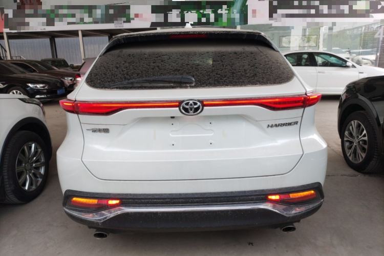 Used Toyota Harrier 2022 2.0L CVT Two-Wheel Drive Entry Version