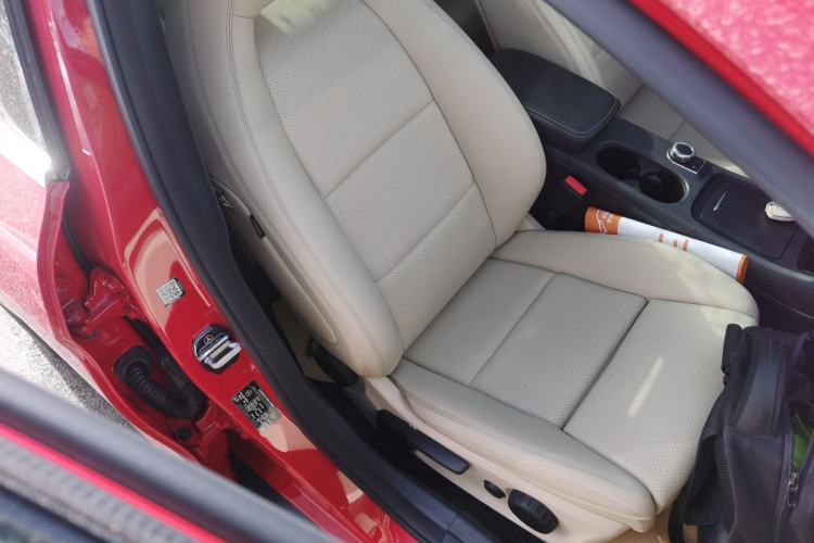 Used Mercedes-Benz GLA 2016 GLA 200 Fashion Model
