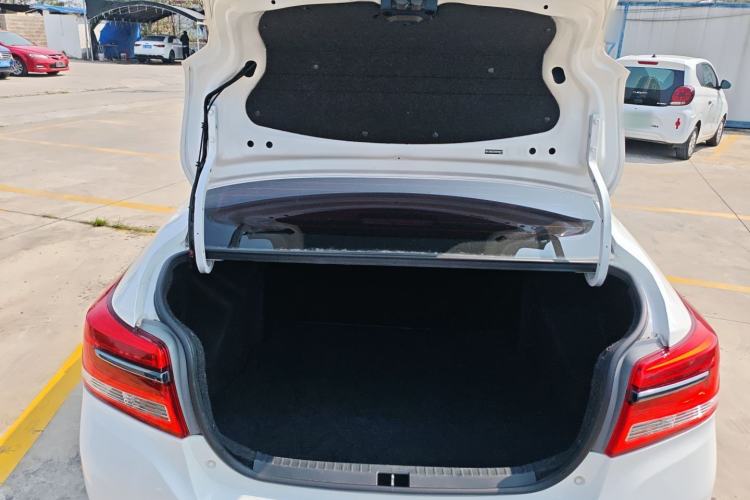 Used Toyota YARiS L  Zhi Xiang 2017 1.5E CVT Dynamic Edition
