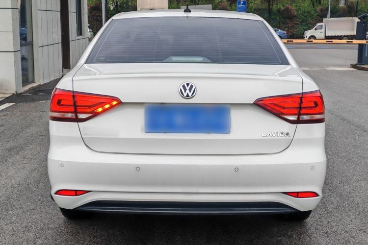 Used Volkswagen Lavida 2019 Lavida Start 1.5L Automatic Trendy Version China VI Standard Exterior 4