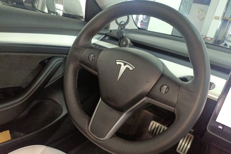 Used Tesla Model 3 2022 Performance High-Performance All-Wheel-Drive Version
