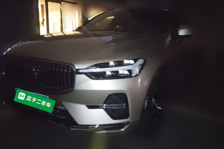 Used Volvo XC60 2024 B5 4x4 Smart Luxury Edition