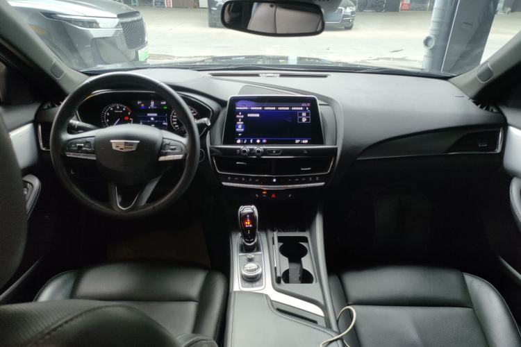 Used Cadillac CT5 2021 Revised 28T Luxury Version Center Console