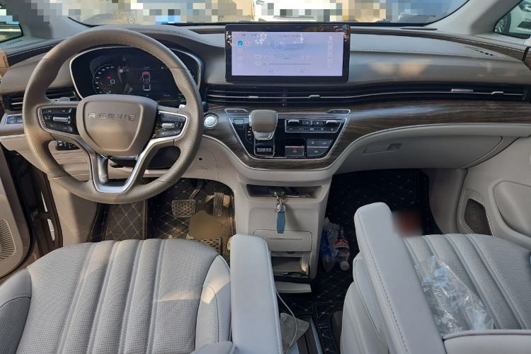 Used Roewe iMAX8 2023 400TGI Comfort Edition
