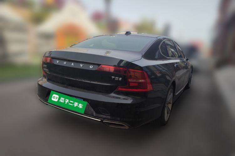 Used Volvo S90 2019 T5 Zhiyuan Edition
