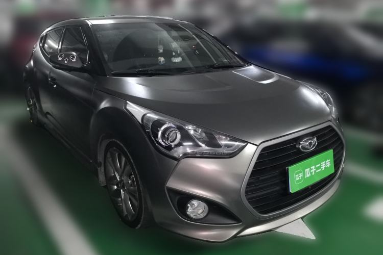 Used Hyundai Veloster 2015 1.6T Automatic Luxury Edition Front Right 45 Deg