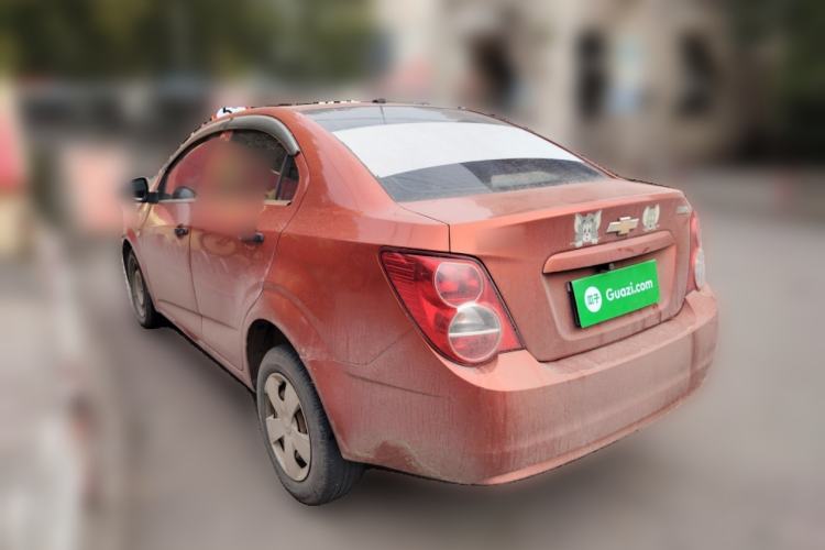 Used Chevrolet Aveo Sonic 2011 Sedan 1.4L MT SL