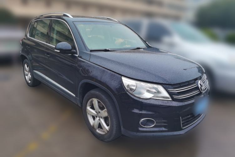 Used Volkswagen Tiguan 2010 1.8TSI Automatic Two-Wheel Drive Elite Edition Front Right 45 Deg