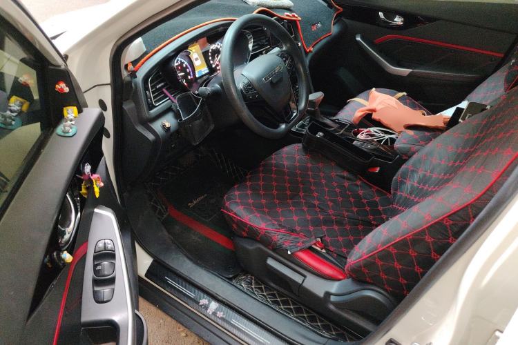 Used Venucia D60 2020 1.6L XL CVT Enjoyment Edition