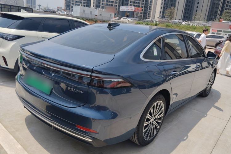 Used Geely Galaxy A7 2025 Model EM-i 150km Starship Edition