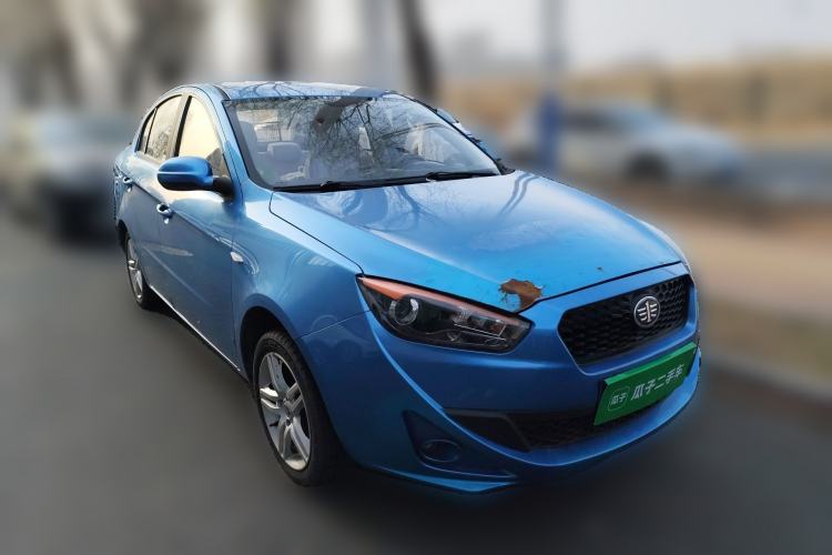 Used Oley 2012 Sedan 1.5L Manual Comfort Model
