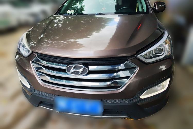 Used Hyundai Santa Fe 2013 2.4L Automatic Two-Wheel Drive Smart Version