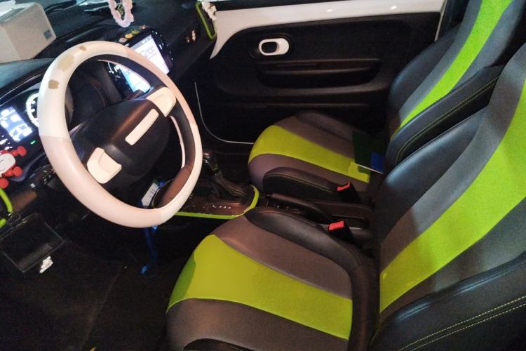 Used Roewe Clever 2021 302 km New Four-Seater Super-Efficient Version