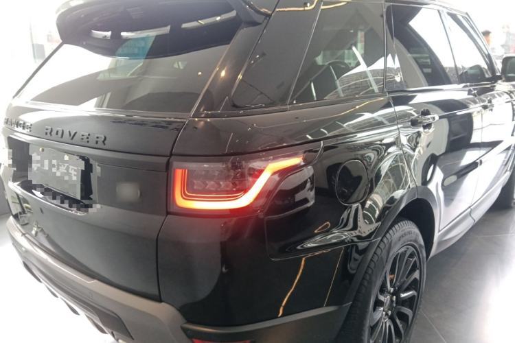 Used Land Rover Range Sport 2021 3.0 L6 SE
