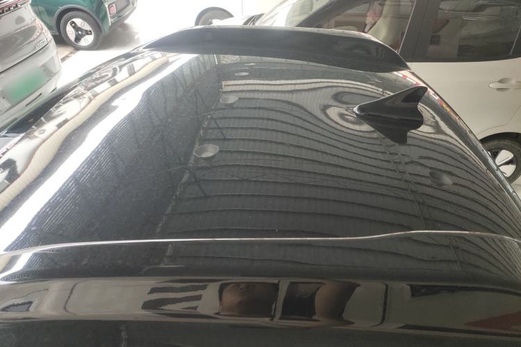 Used Baojun E100 2020 305KM Smart Drive Version Roof