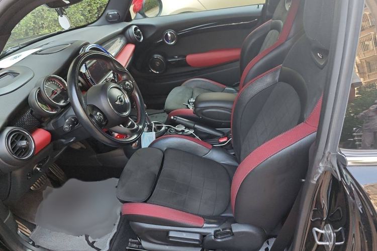 Used MINI JCW 2015 2.0T JOHN COOPER WORKS
