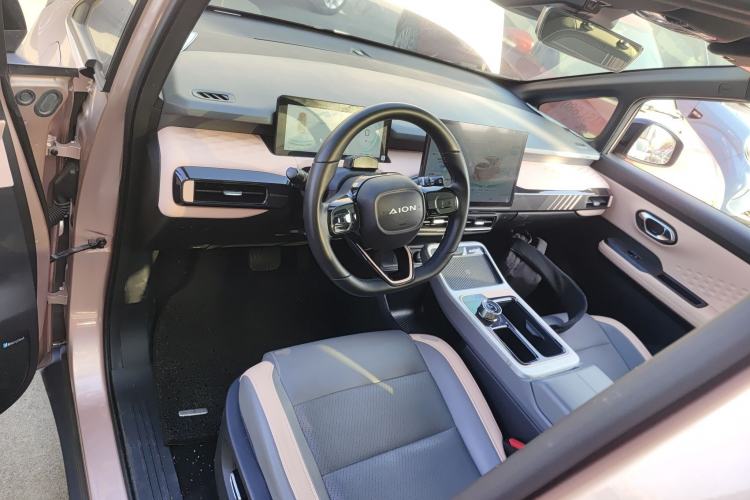 Used AION Y 2022 70 Tech Edition Lithium Iron Phosphate