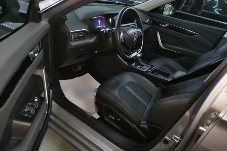 Used Dongfeng Aeolus Yixuan 2020 230T Automatic Advanced Edition
